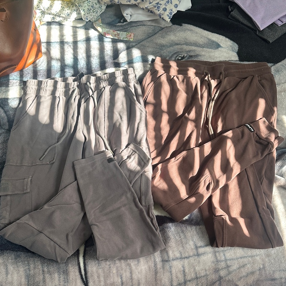 Alphalete Two Casual Drawstring Joggers - Taupe & Dusty Rose